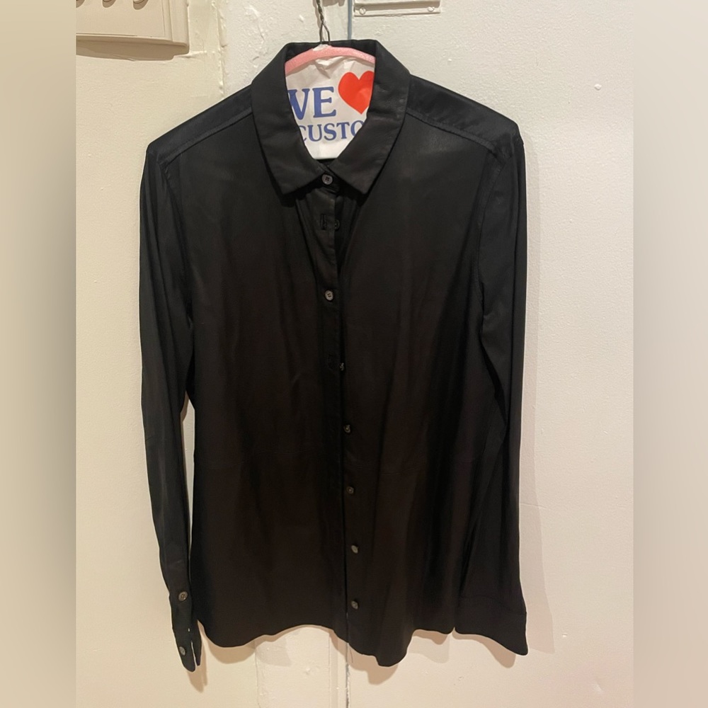 Leather-like Equipment long sleeve collared shirt. Size small